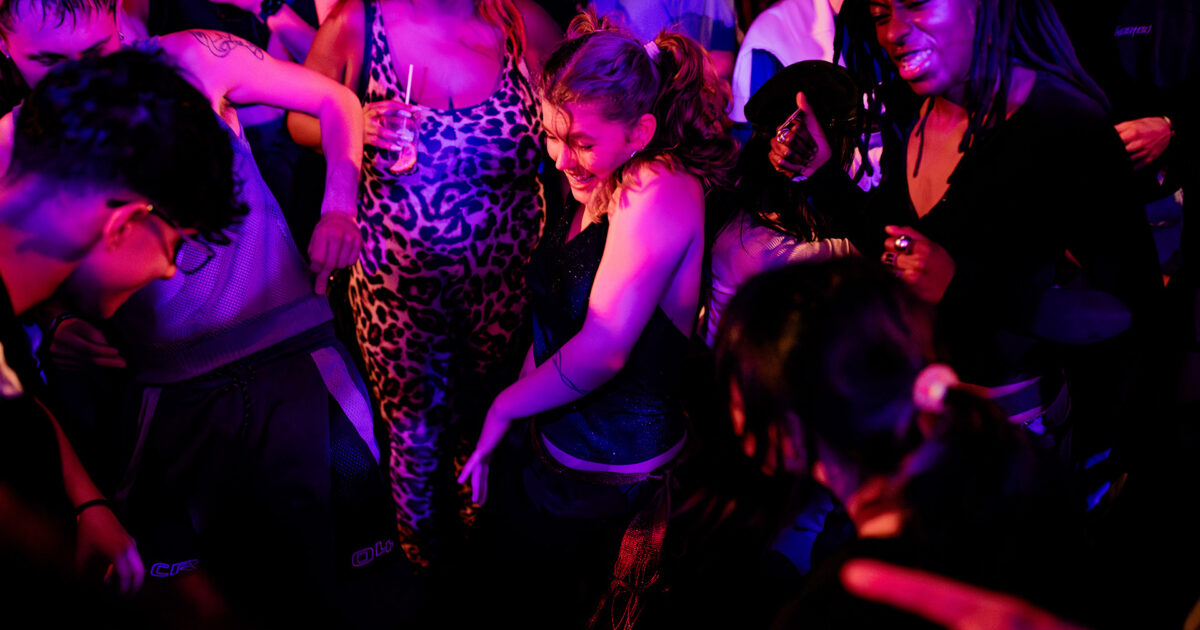 Digging Deep into House | Paradiso