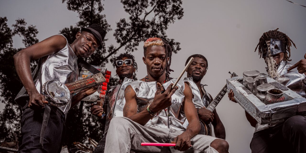 Kin'Gongolo Kiniata in Paradiso, Amsterdam