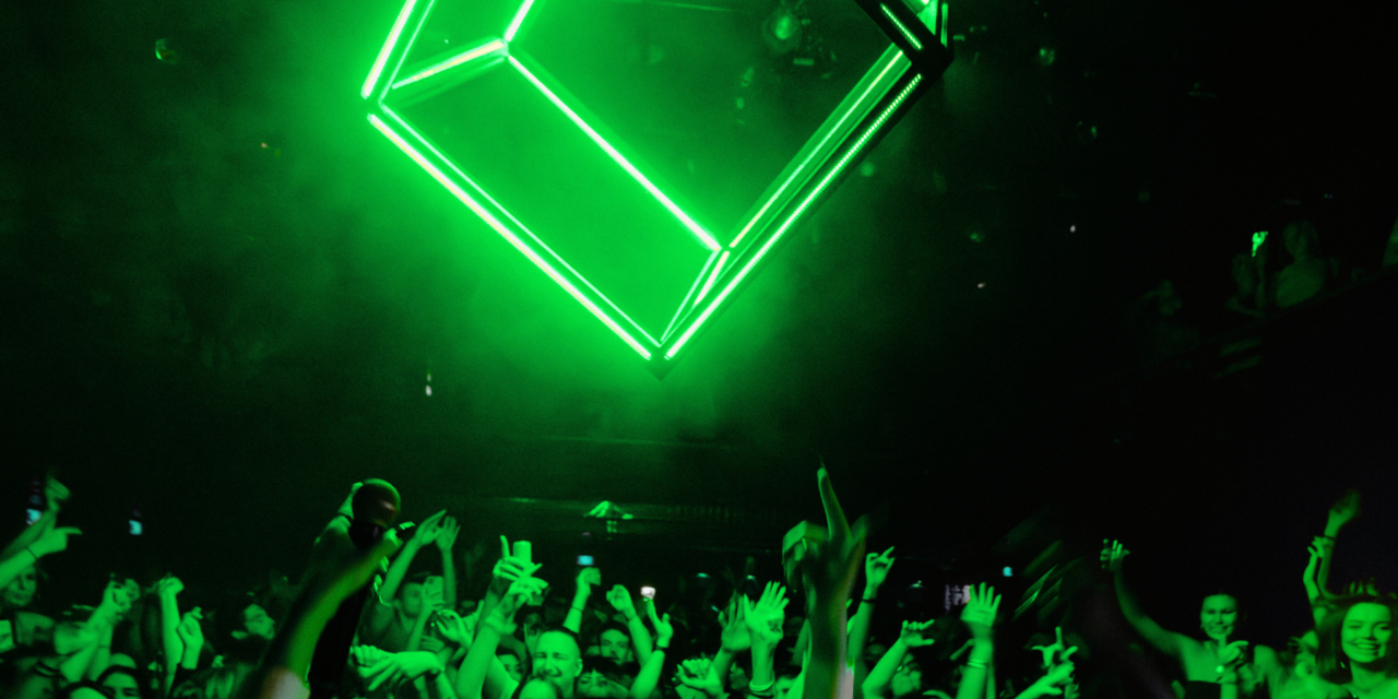 Antidoto ADE in Paradiso, Amsterdam
