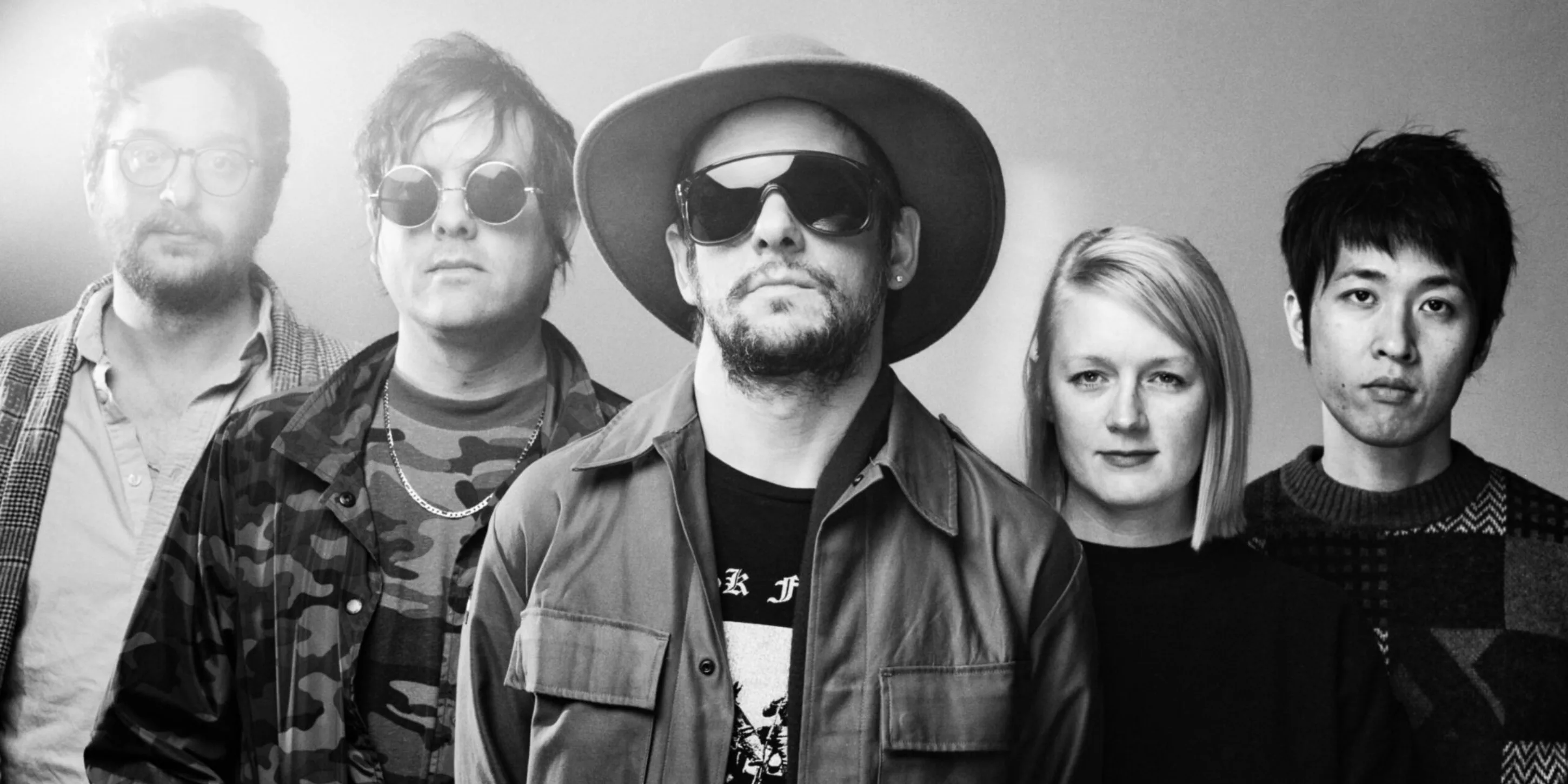 Ryan Davis & The Roadhouse Band